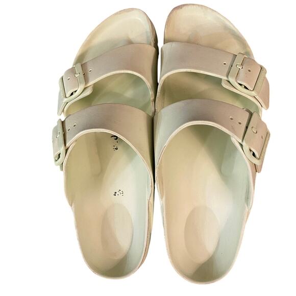 Birkenstocks light green sandal size 11W Pre-owned Comfortable Classic - Picture 2 of 4